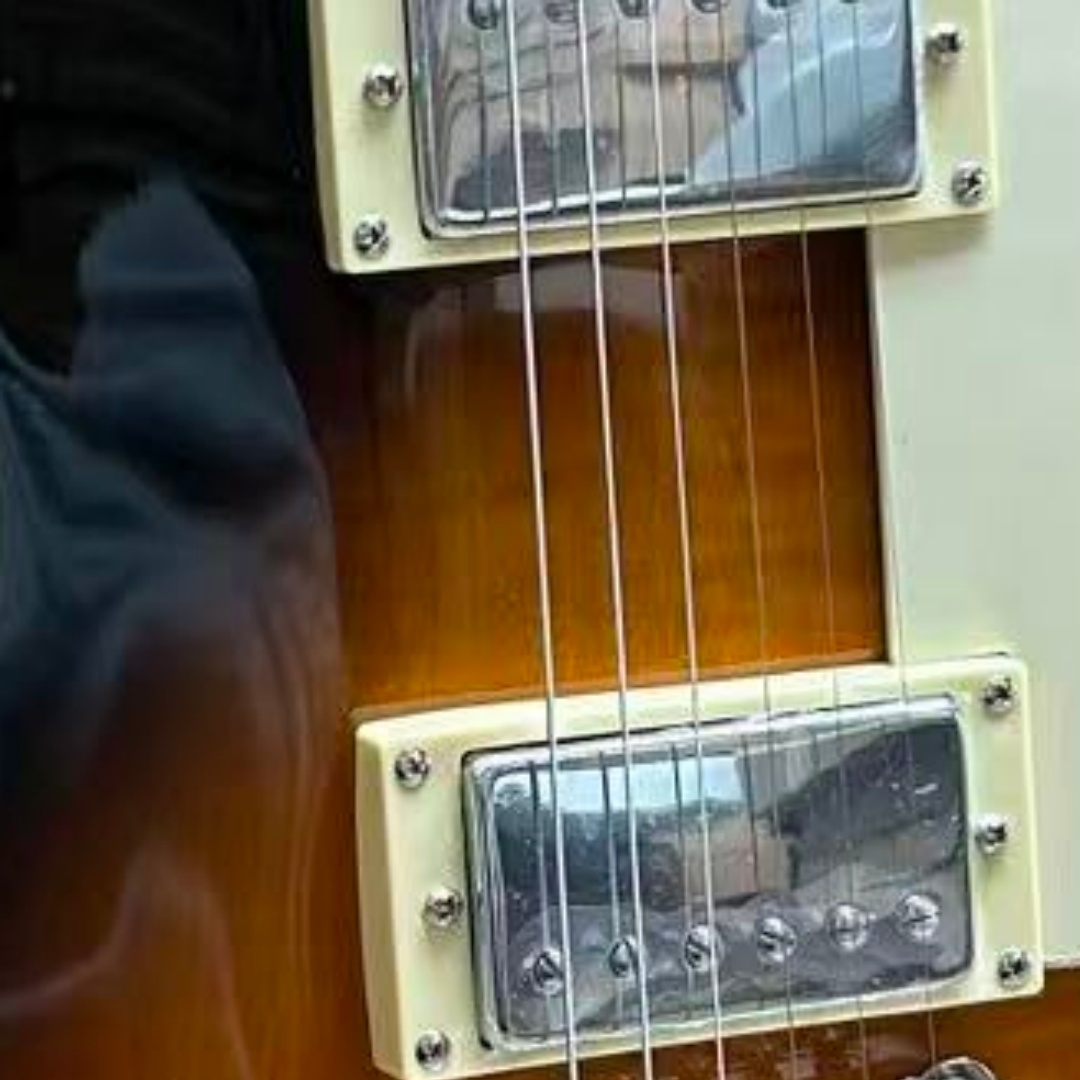 Gradient Brown Electric Guitar - đánh giá và giá Electric Guitar Beginner